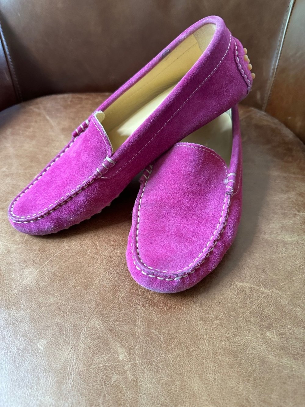 M Gemi hand stitched driving Mocs fuschia eu 40.5